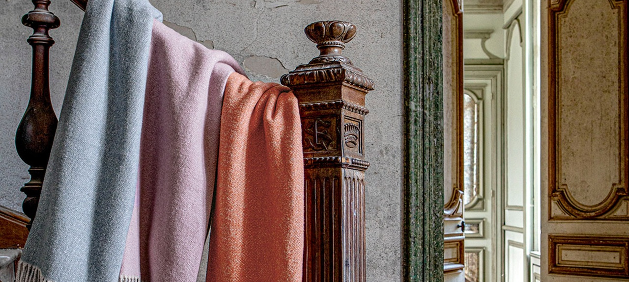 Plaid cocooning : créez votre cocon de douceur