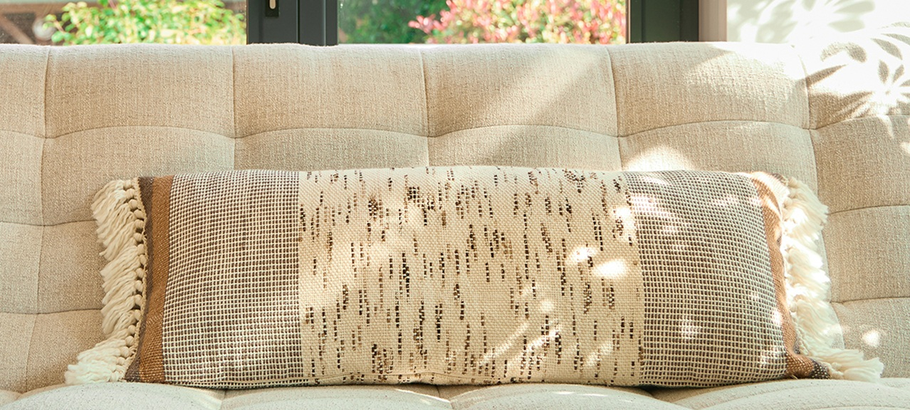 Coussin bohème : la clé d’une décoration libre et expressive