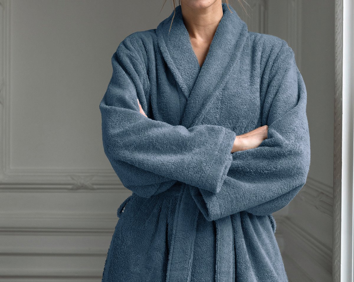 anne de solène PEIGNOIR Pétale · Gentiane