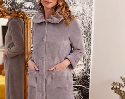 PEIGNOIR LONG A BOUTONS Must · mirage
