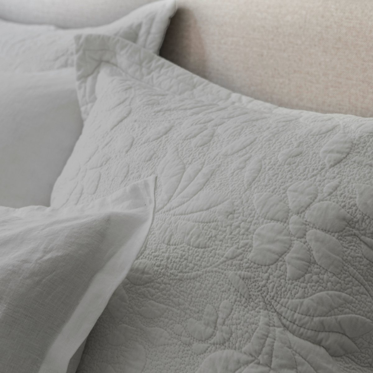 TAIE D'OREILLER Destinée · Gris Perle