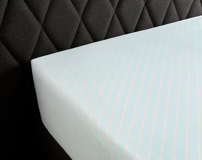 DRAP HOUSSE Post Card