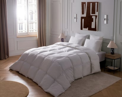 COUETTE SERAPIA Synthétique · Légère