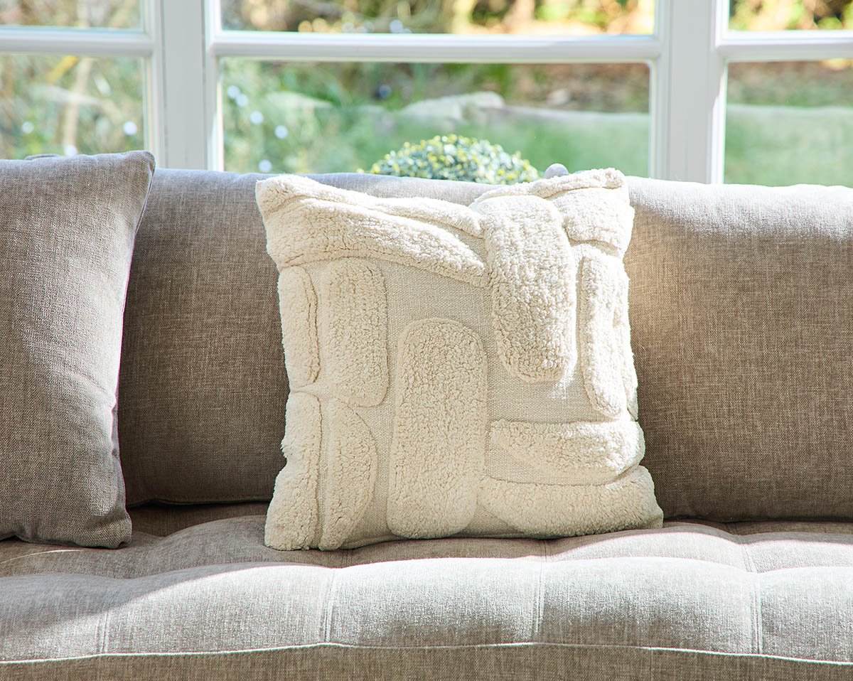 COUSSIN Anouk  · Ecru