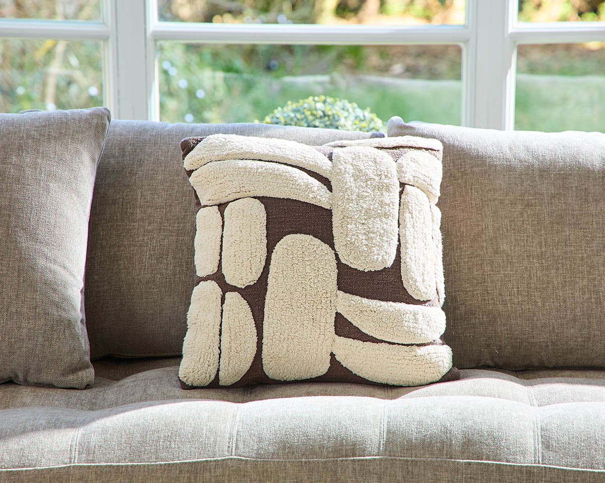 COUSSIN Anouk  · Brun